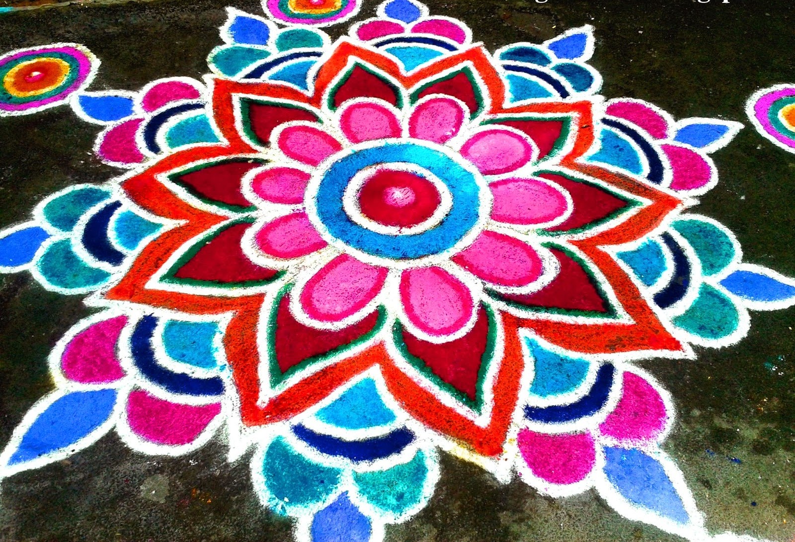 How To Make Easy Rangoli With Chalk at Thomas Leffel blog